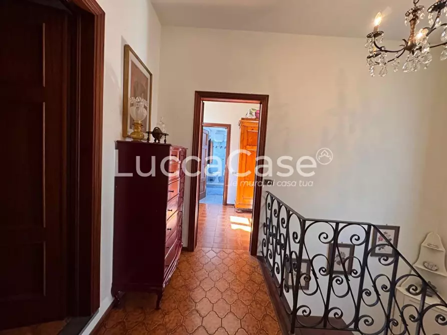 Immagine 23 di Casa semindipendente in vendita  a Borgo A Mozzano