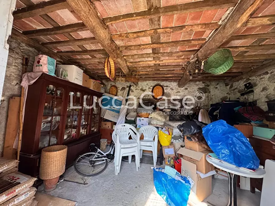 Immagine 32 di Casa semindipendente in vendita  a Borgo A Mozzano