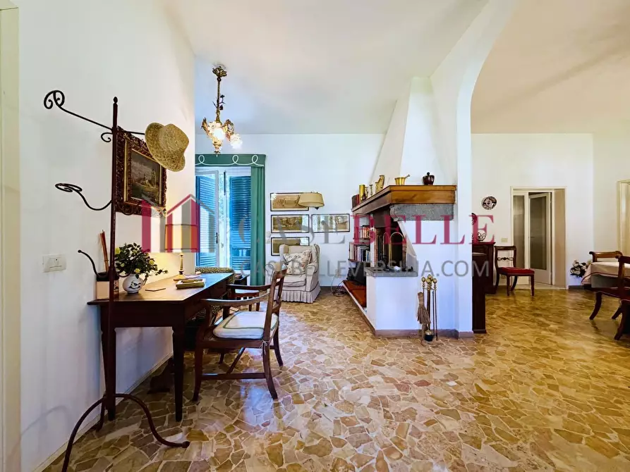 Immagine 3 di Casa semindipendente in affitto  a Pietrasanta