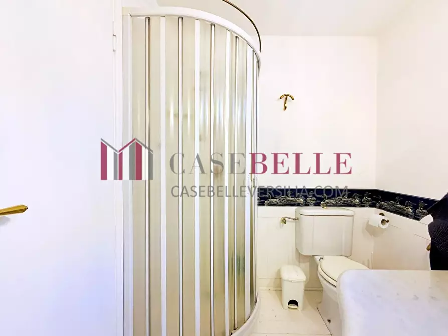 Immagine 29 di Casa semindipendente in affitto  a Pietrasanta