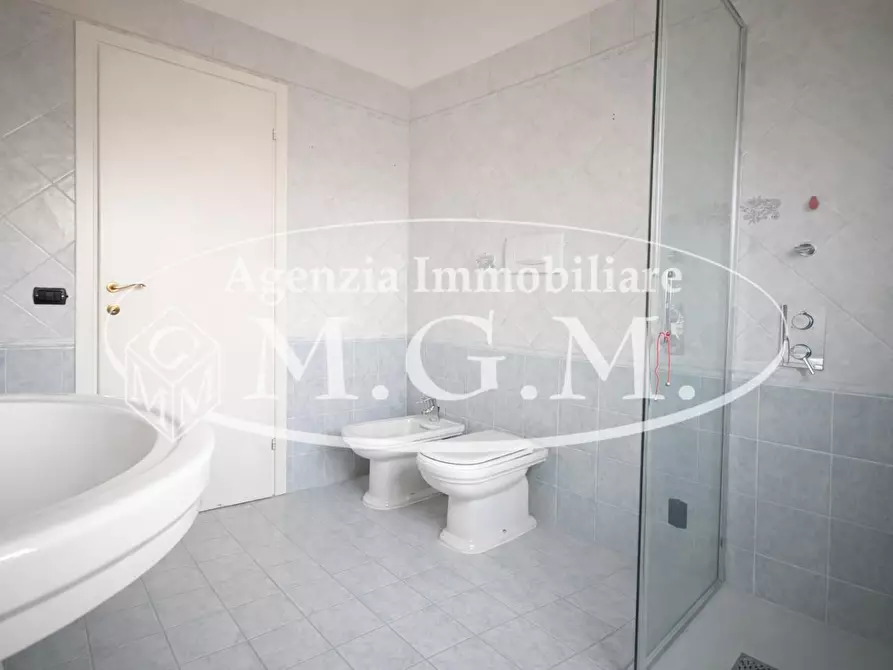 Immagine 10 di Appartamento in vendita  a Pontedera