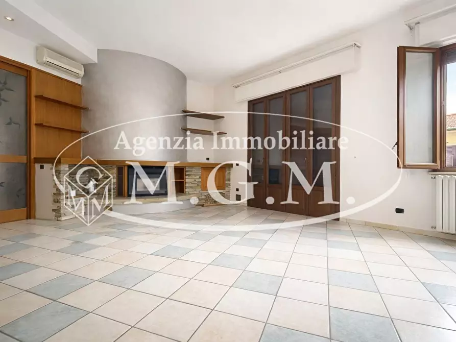 Immagine 2 di Appartamento in vendita  a Pontedera