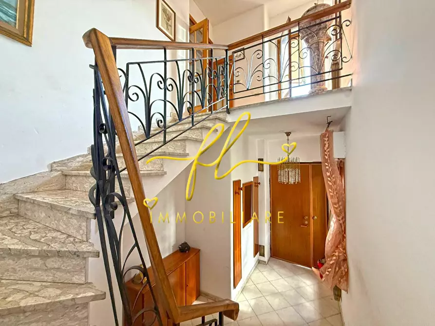 Immagine 5 di Appartamento in vendita  a Rosignano Marittimo