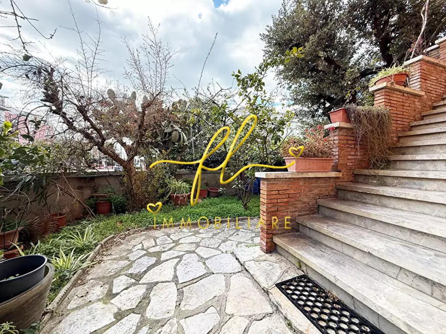 Immagine 41 di Appartamento in vendita  a Rosignano Marittimo