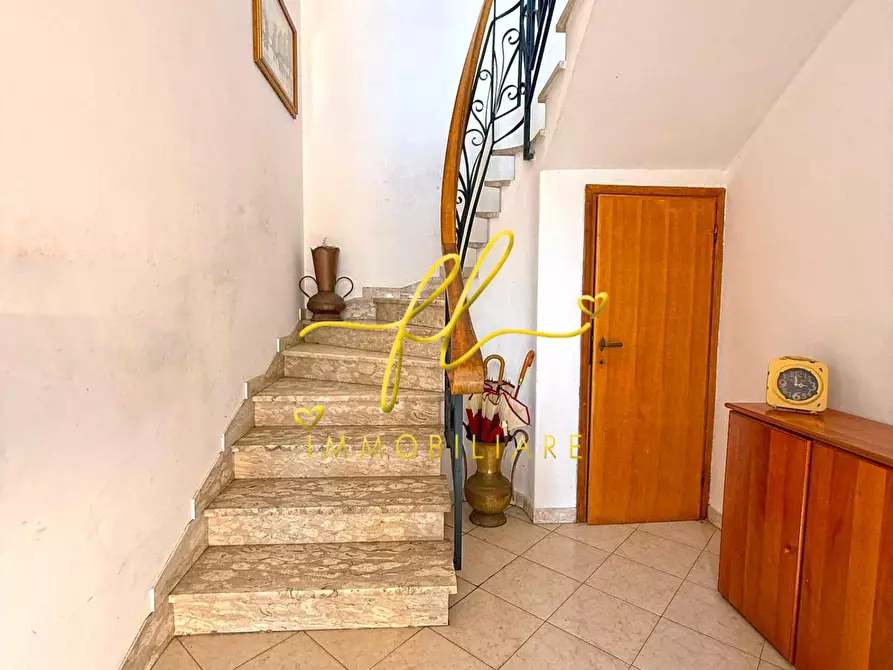 Immagine 4 di Appartamento in vendita  a Rosignano Marittimo