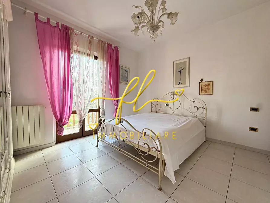 Immagine 27 di Appartamento in vendita  a Rosignano Marittimo