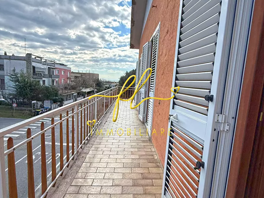 Immagine 56 di Appartamento in vendita  a Rosignano Marittimo