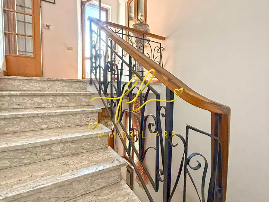 Immagine 52 di Appartamento in vendita  a Rosignano Marittimo