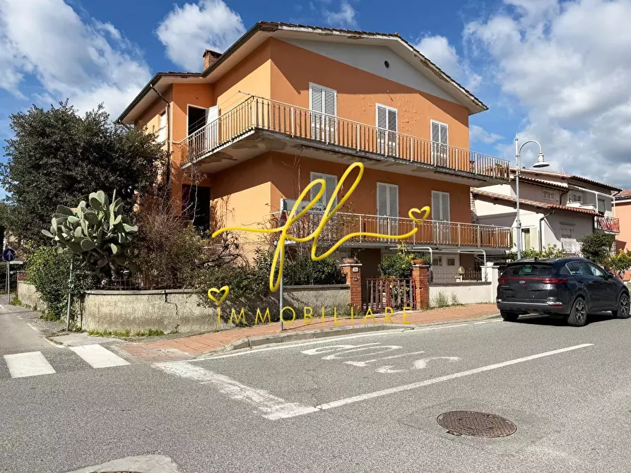 Immagine 37 di Appartamento in vendita  a Rosignano Marittimo