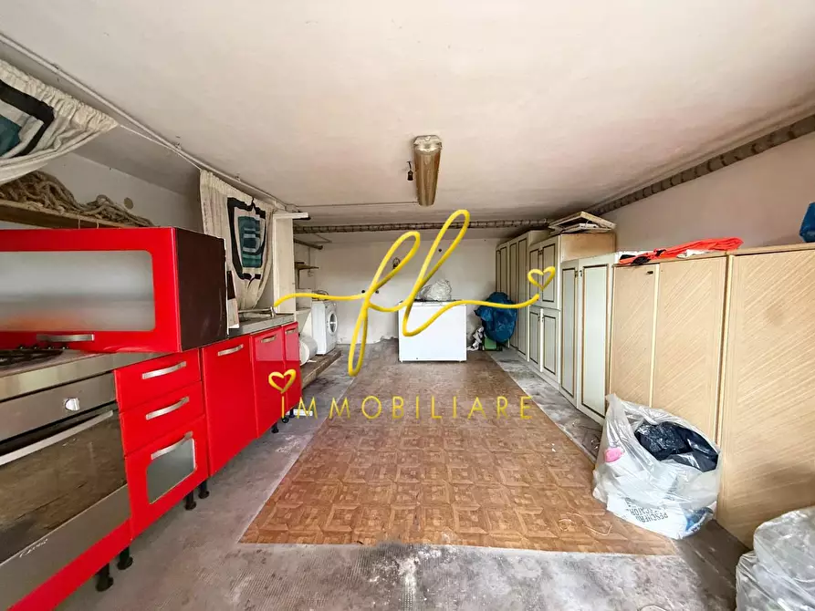 Immagine 33 di Appartamento in vendita  a Rosignano Marittimo