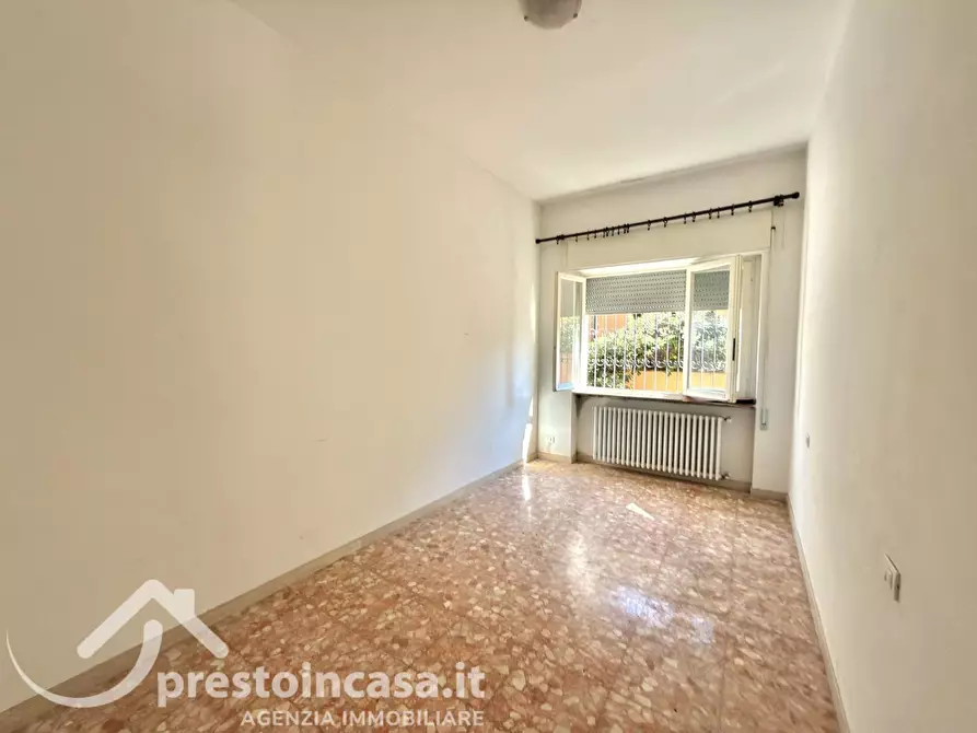 Immagine 16 di Appartamento in vendita  a Viareggio