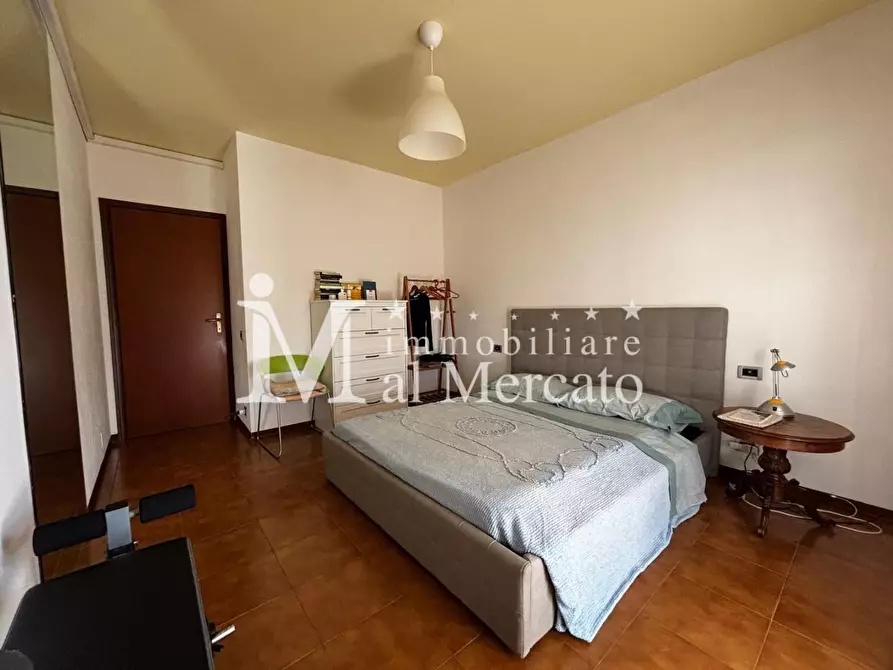 Immagine 5 di Appartamento in vendita  a Viareggio