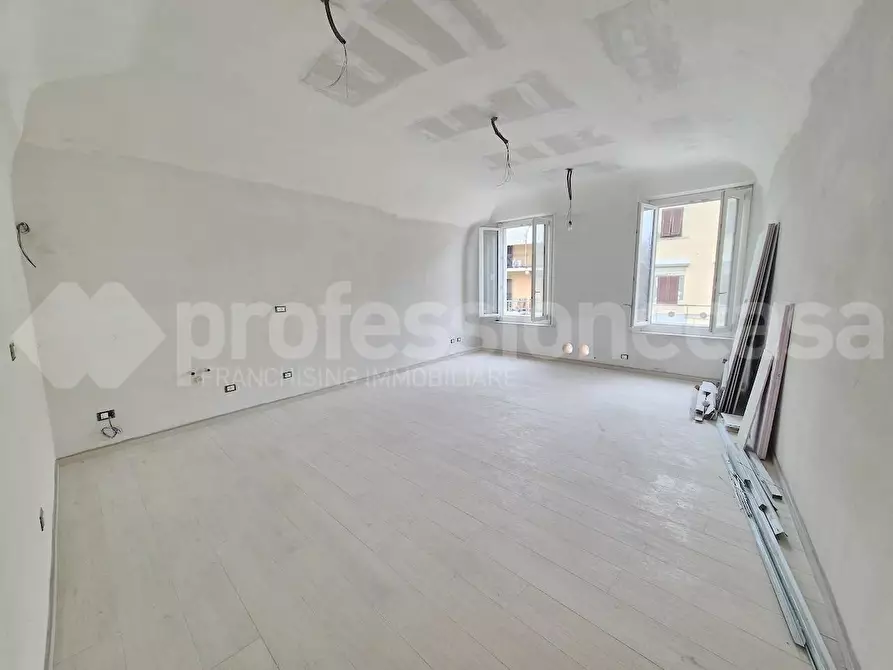 Immagine 1 di Appartamento in vendita  a Pisa