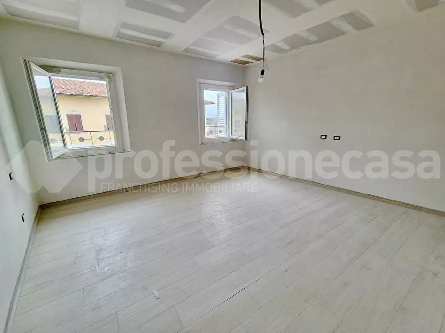 Immagine 10 di Appartamento in vendita  a Pisa