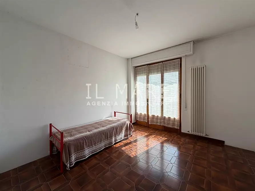 Immagine 14 di Appartamento in vendita  a Massa