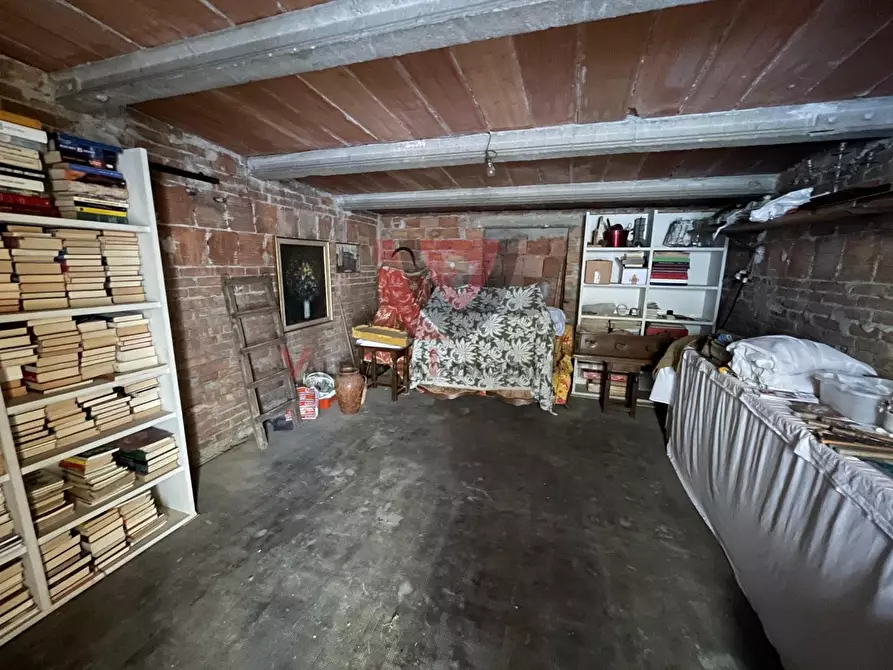 Immagine 32 di Appartamento in vendita  a Colle Di Val D'elsa