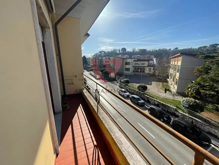 Immagine 3 di Appartamento in vendita  a Colle Di Val D'elsa