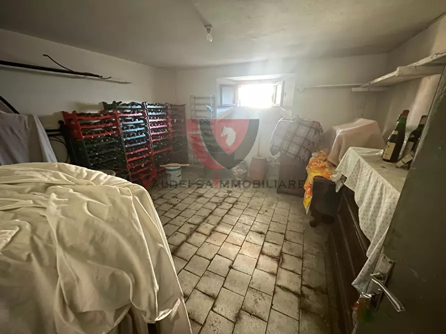 Immagine 31 di Appartamento in vendita  a Colle Di Val D'elsa