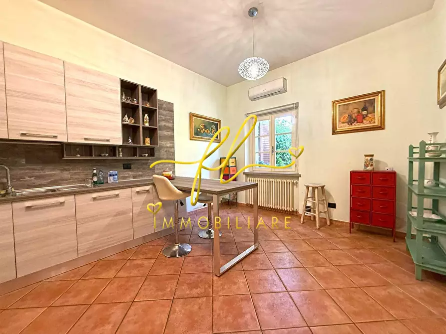 Immagine 10 di Appartamento in vendita  a Rosignano Marittimo