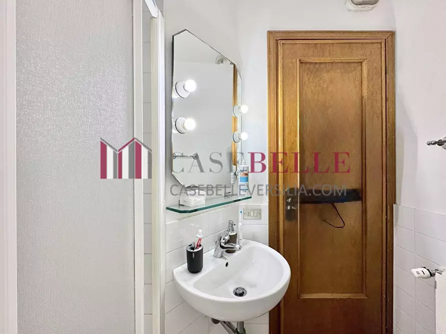 Immagine 14 di Appartamento in affitto  a Camaiore