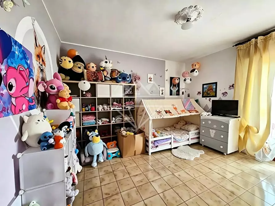 Immagine 8 di Villetta a schiera in vendita  a Carrara