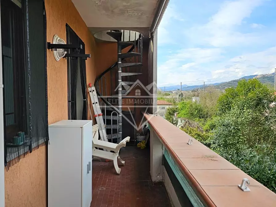 Immagine 17 di Appartamento in vendita  a Carrara