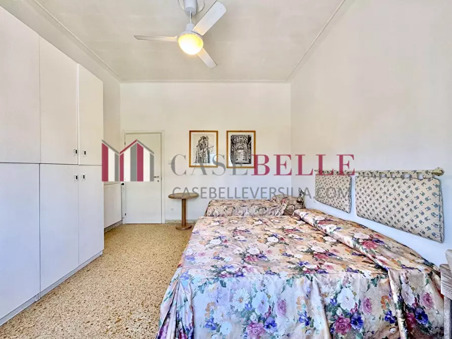 Immagine 13 di Appartamento in affitto  a Camaiore