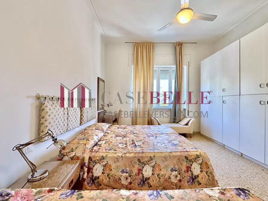 Immagine 12 di Appartamento in affitto  a Camaiore