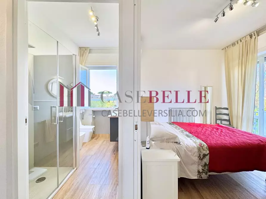 Immagine 10 di Appartamento in affitto  a Camaiore