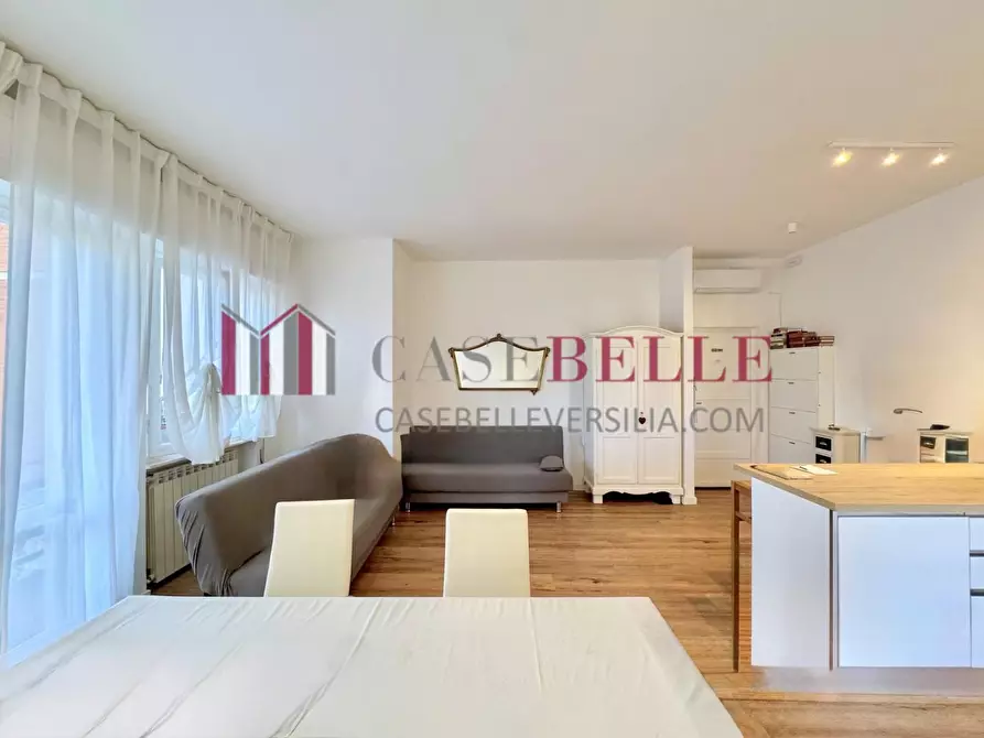 Immagine 5 di Appartamento in affitto  a Camaiore