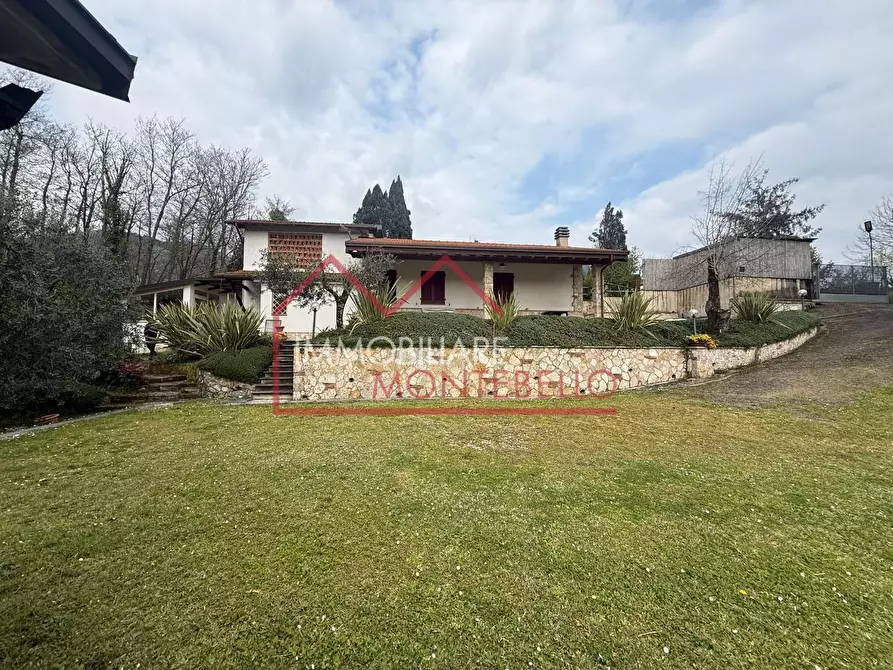 Immagine 3 di Rustico / casale in vendita  a Camaiore