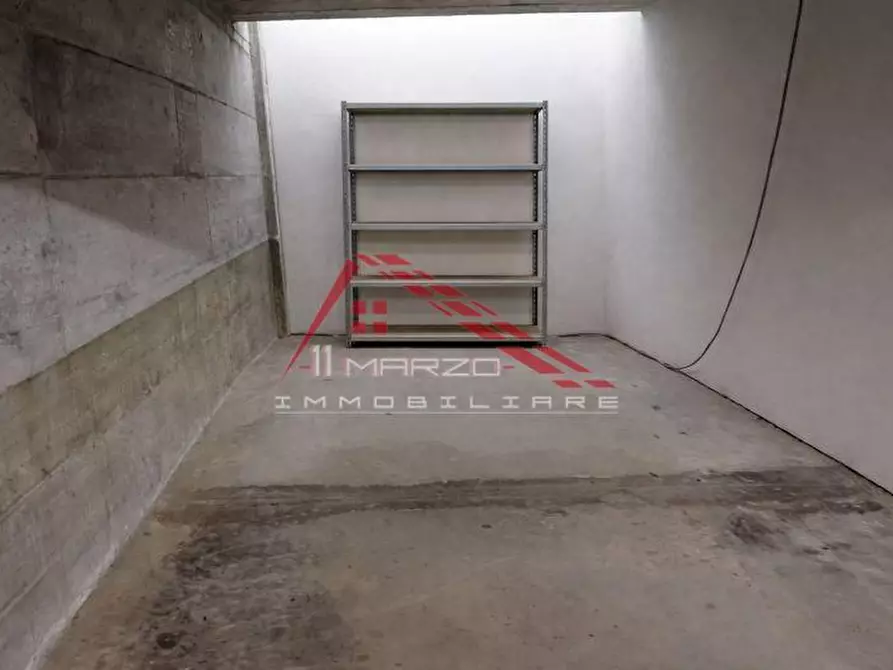 Immagine 14 di Appartamento in vendita  a Pisa