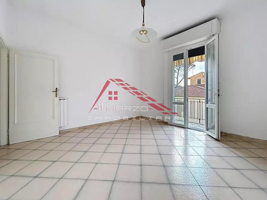 Immagine 11 di Appartamento in vendita  a Pisa