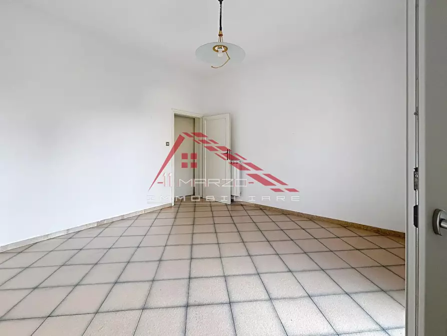 Immagine 10 di Appartamento in vendita  a Pisa