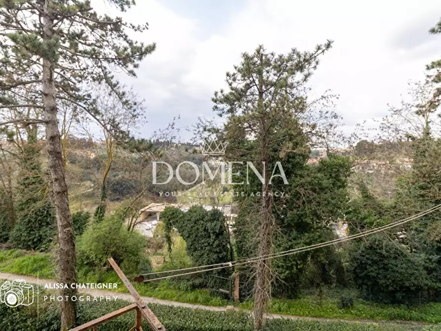 Immagine 11 di Appartamento in vendita  a Siena