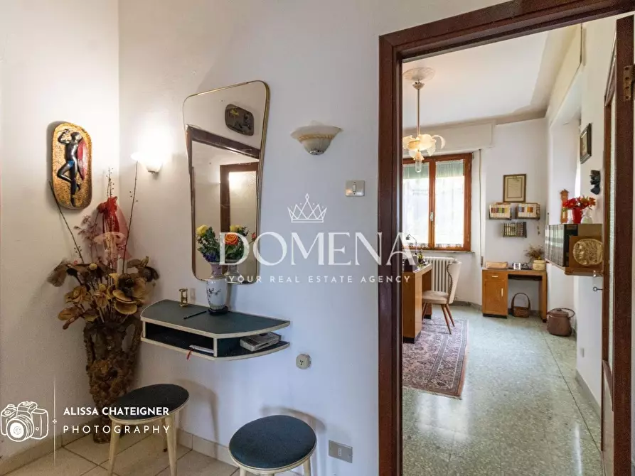 Immagine 12 di Appartamento in vendita  a Siena