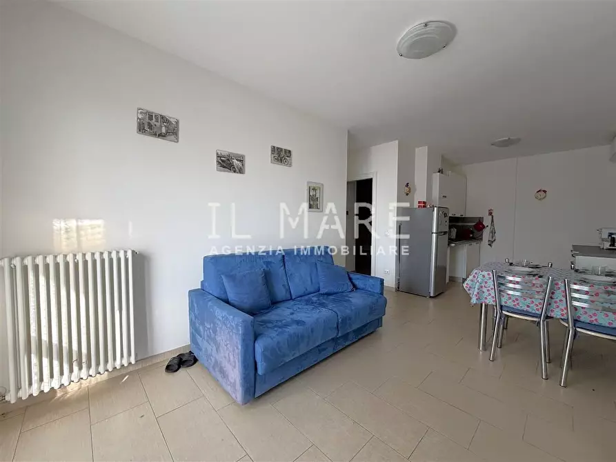 Immagine 10 di Appartamento in vendita  a Massa