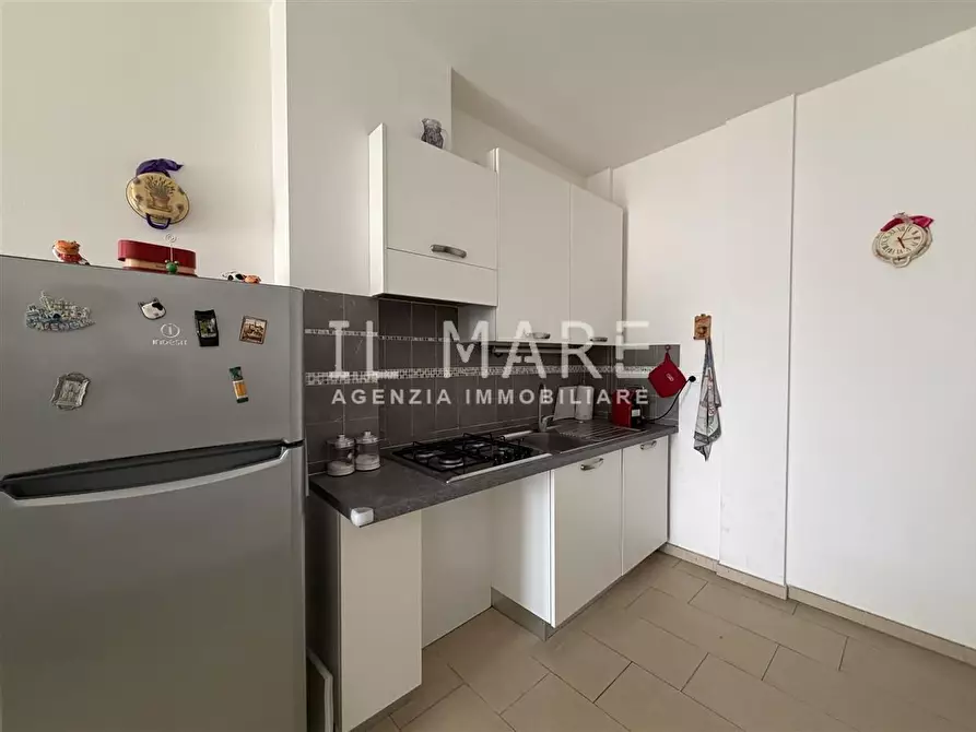 Immagine 14 di Appartamento in vendita  a Massa