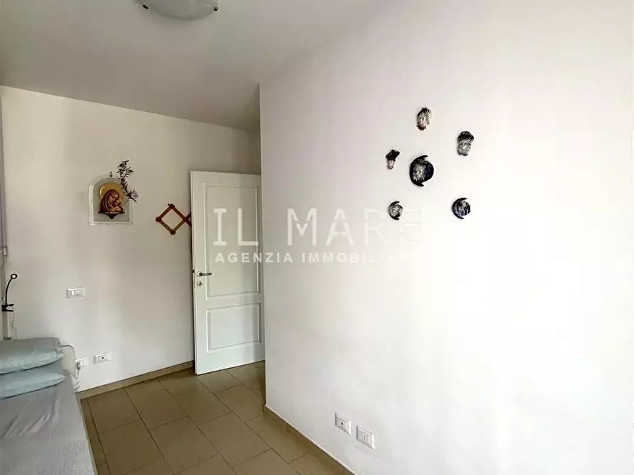 Immagine 25 di Appartamento in vendita  a Massa
