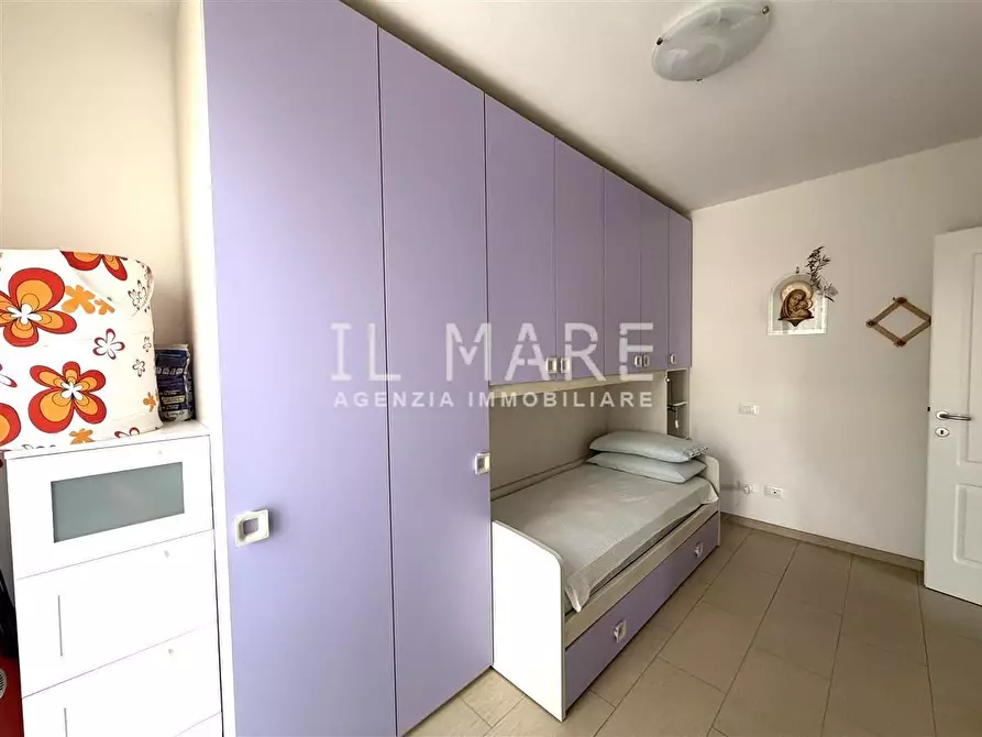 Immagine 21 di Appartamento in vendita  a Massa