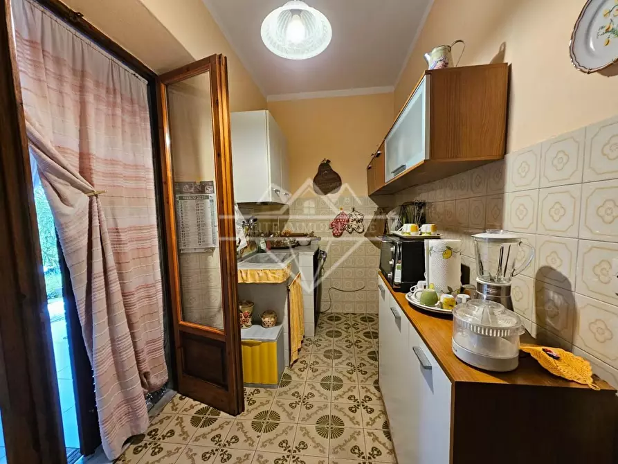 Immagine 34 di Casa bifamiliare in vendita  a Massa