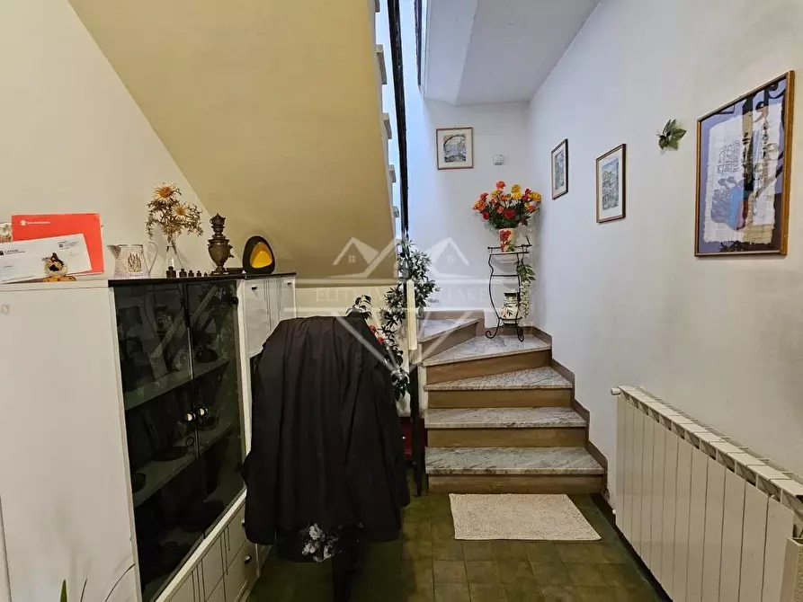 Immagine 26 di Casa bifamiliare in vendita  a Massa