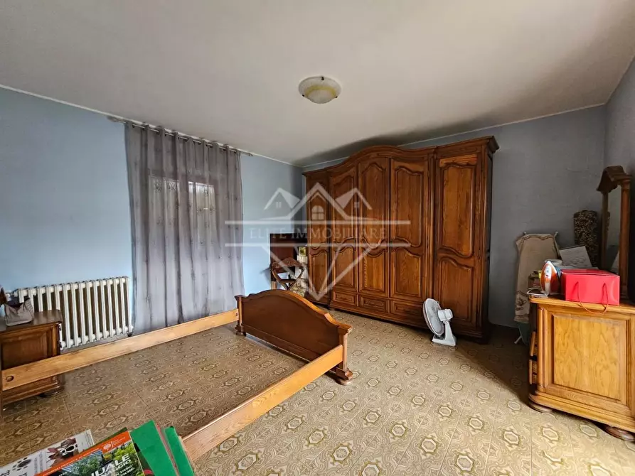 Immagine 14 di Casa bifamiliare in vendita  a Massa