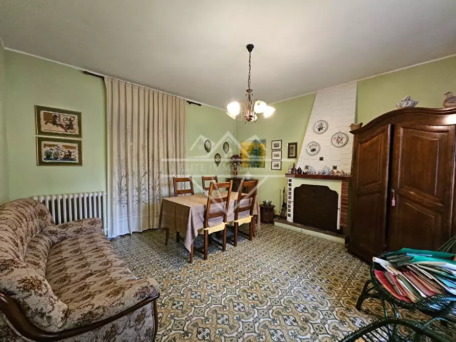 Immagine 31 di Casa bifamiliare in vendita  a Massa