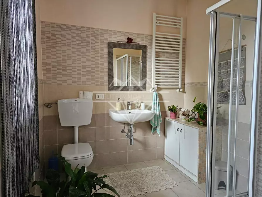 Immagine 39 di Casa bifamiliare in vendita  a Massa