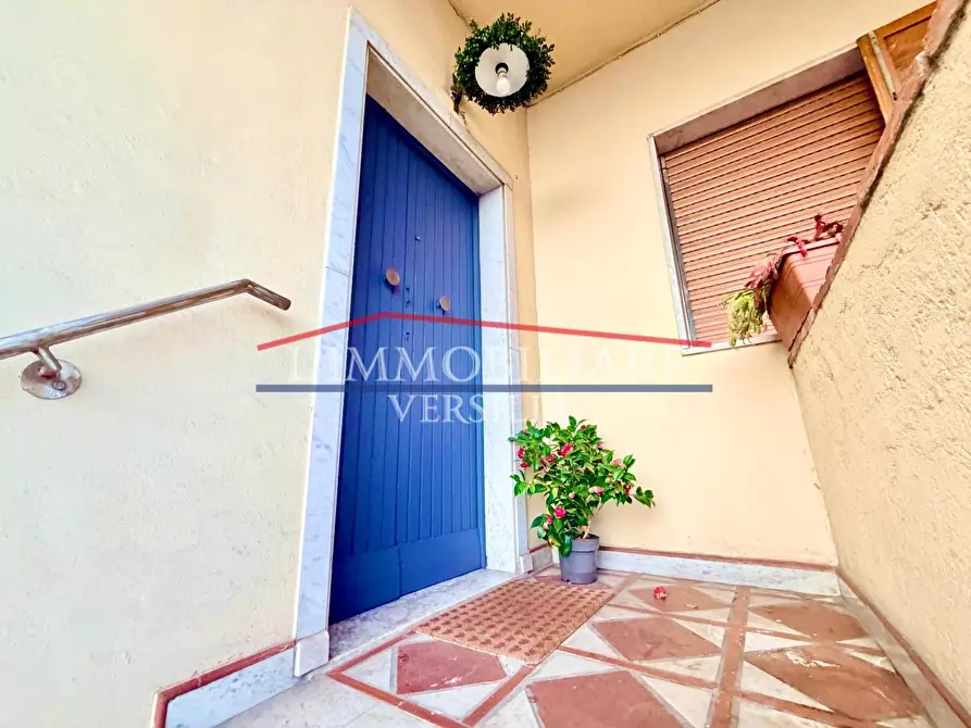 Immagine 27 di Appartamento in vendita  a Massa