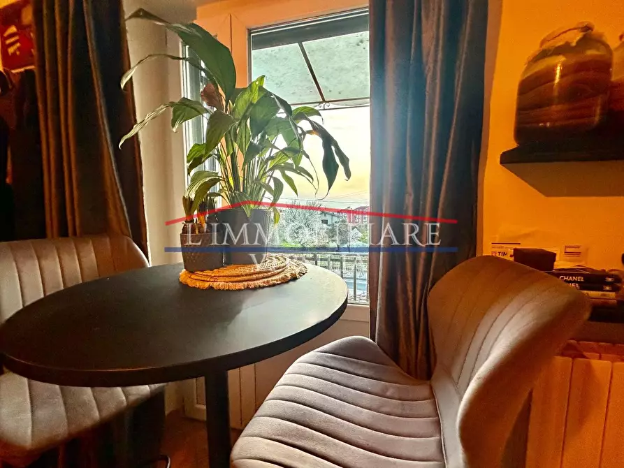 Immagine 10 di Appartamento in vendita  a Massa