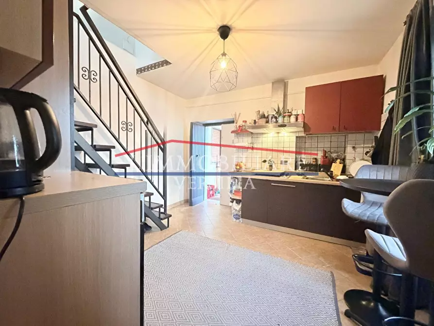 Immagine 4 di Appartamento in vendita  a Massa