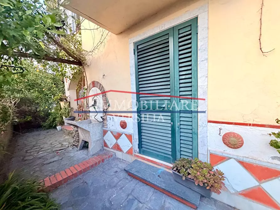 Immagine 28 di Appartamento in vendita  a Massa