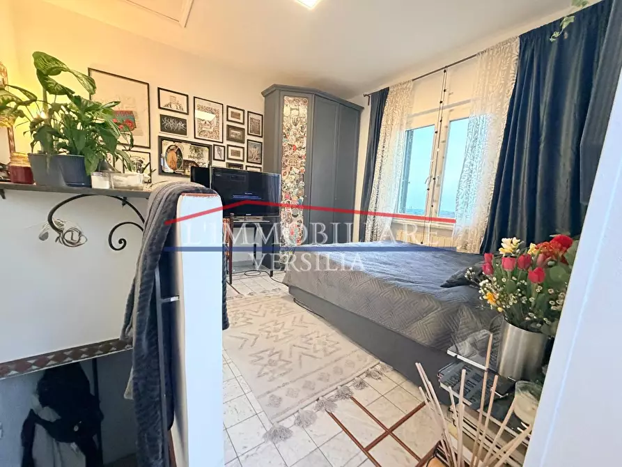 Immagine 23 di Appartamento in vendita  a Massa